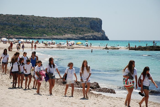 ragazze al Campo Menorca